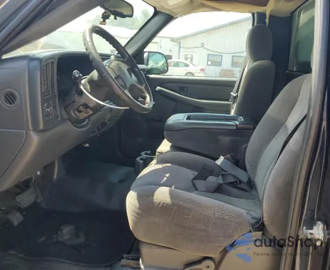 2006 Chevrolet Silverado C1500 from USA, damaged, VIN 3GCEC14X86G141848